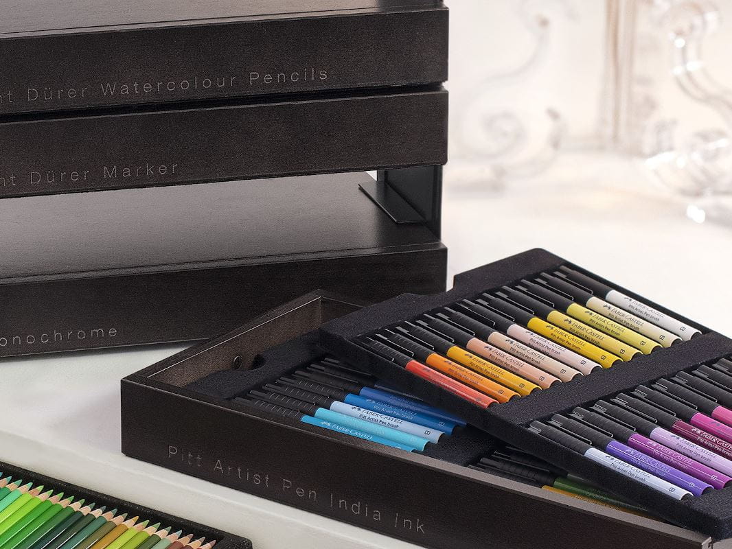 https://www.faber-castell.com/-/media/Faber-Castell-new/Corporate/magazin/limited-editions/stage-image-limited_editions.ashx?sc_lang=en-Glob&rx=1185&ry=0&rw=1066&rh=800&hash=E50B758F32D685AD99BD3EE9424BDECA